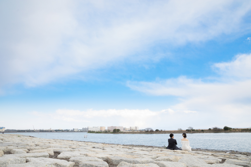 海の青と空の青