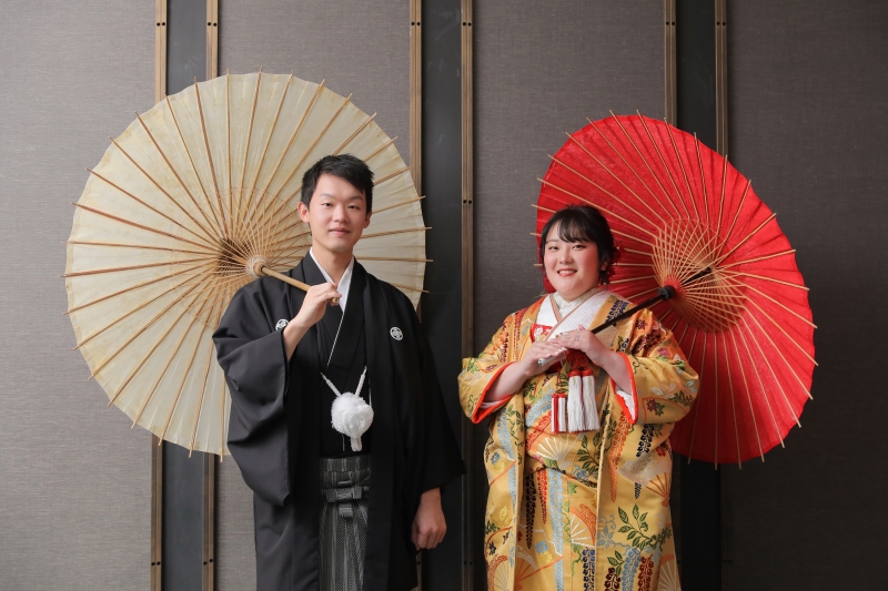 番傘を使ってより和装らしく！