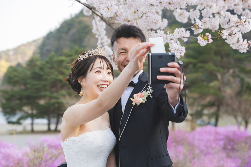 持ってきてくれたチェキと。