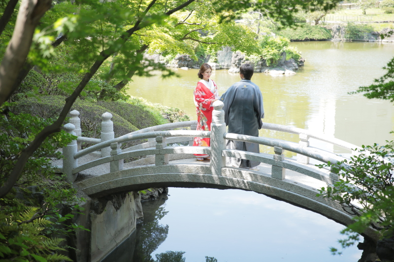 橋を渡って、、、