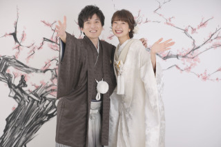 梅雨の季節でも大丈夫！大人気の屋内庭園スタジオ