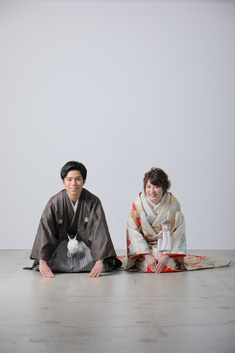 和装で人気の正座カット