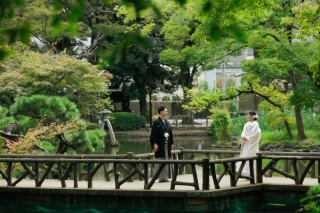 大好きな緑と和装でのウェディングフォト