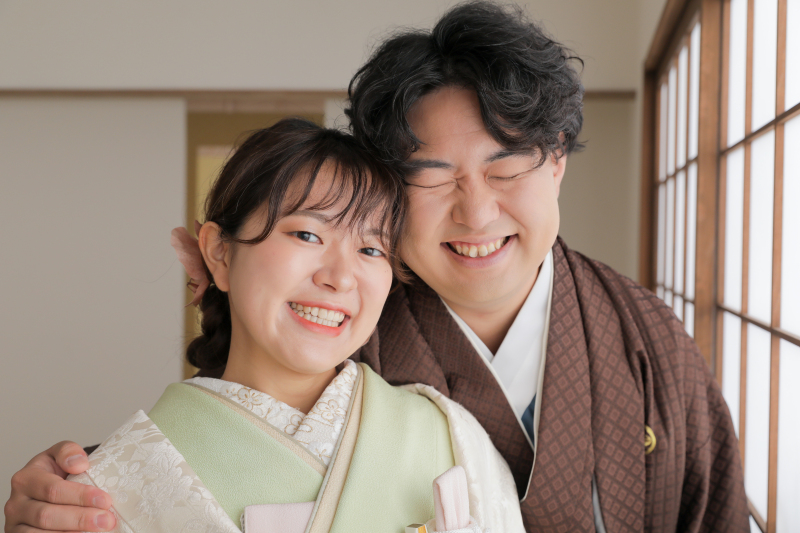 お二人の自然な笑顔も!