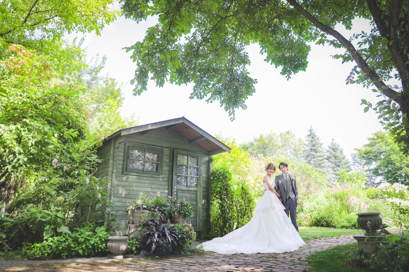 可愛い小屋と一緒に