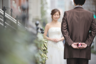 ロケ撮影でドラマチックに！