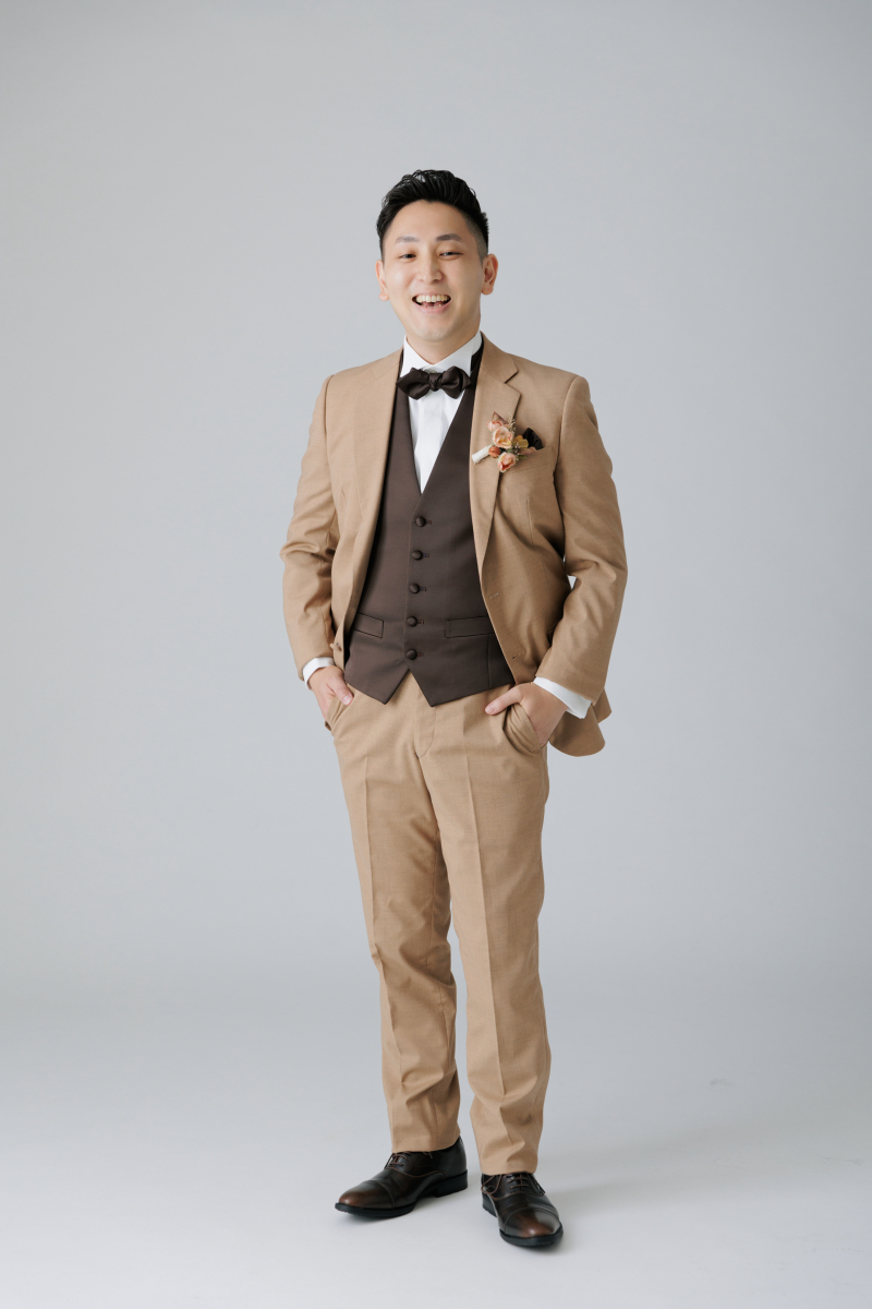 ご新郎様のソロカットも。