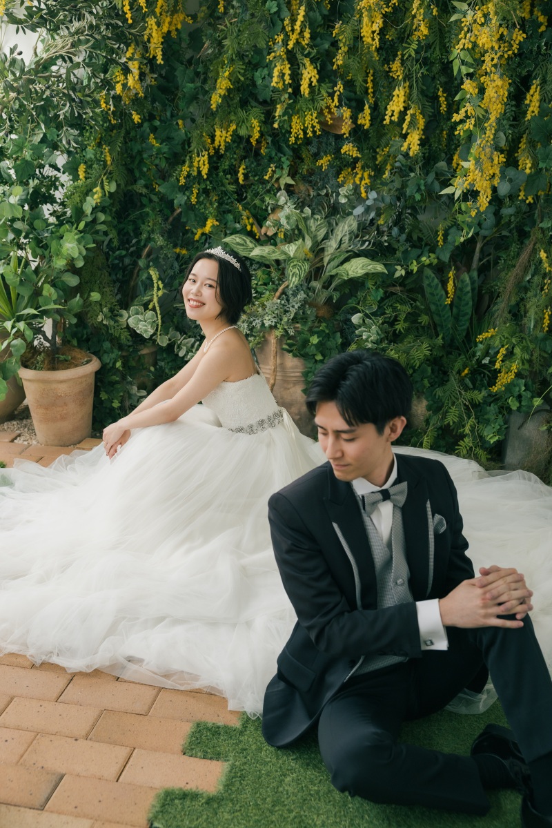 ドレスを広げて