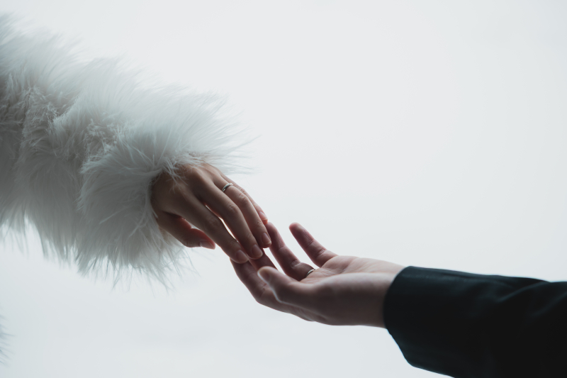 手元のカットも