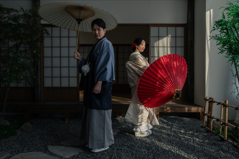 和傘でかっこよく