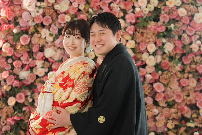 ピンクのお花の背景で可愛らしく♪