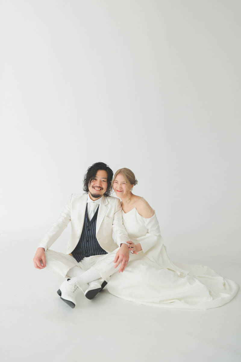 座りカットもスタジオで