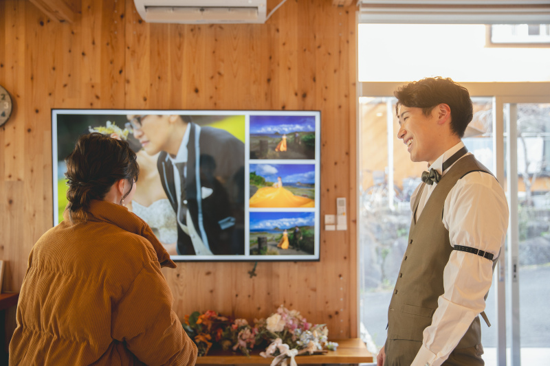 優しい眼差しすぎる新郎様