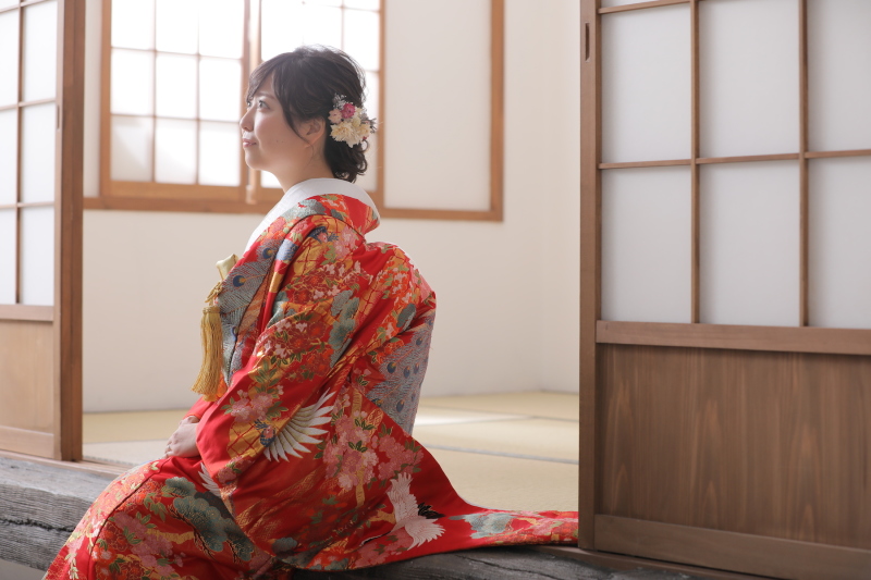 シンプルな和室で