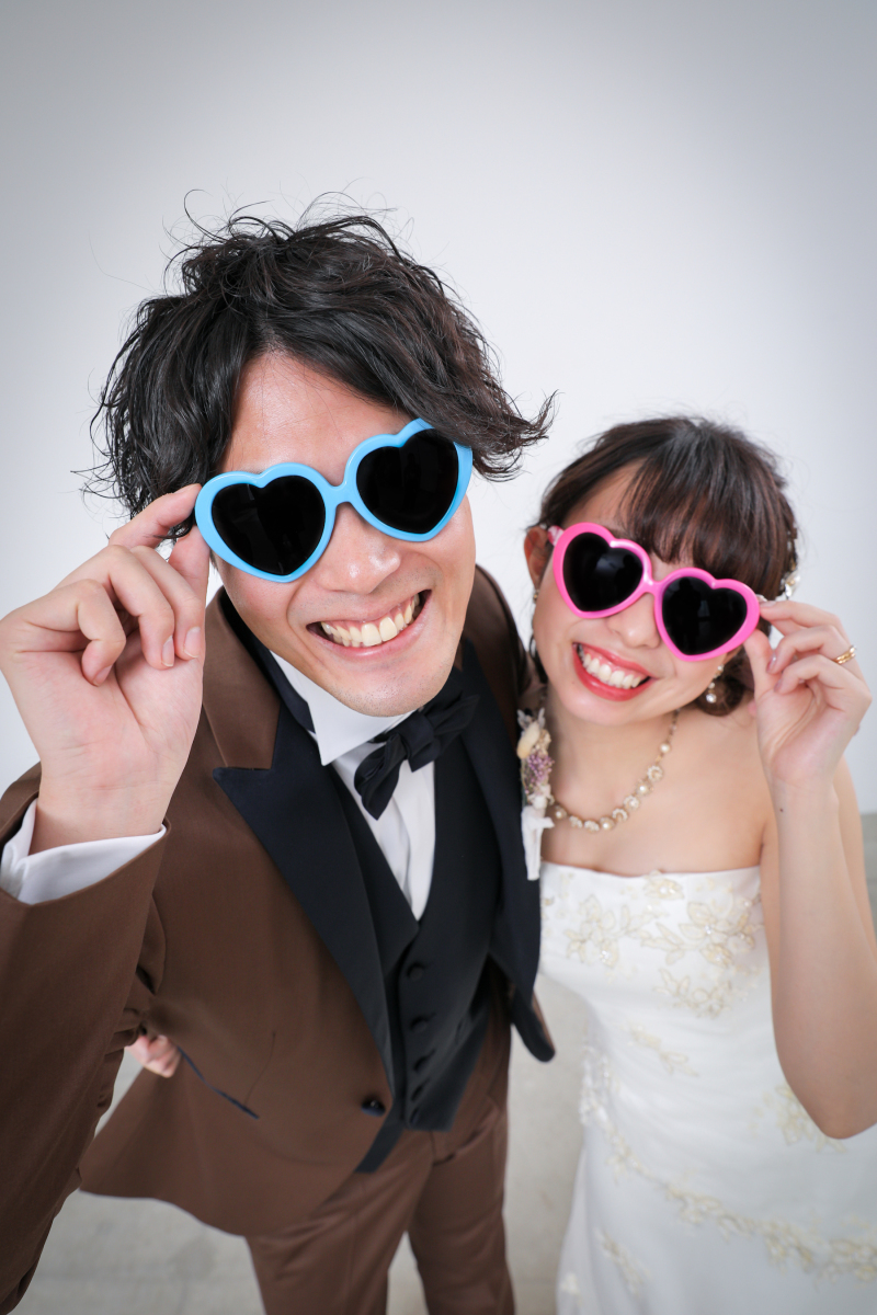 サングラスでポップに