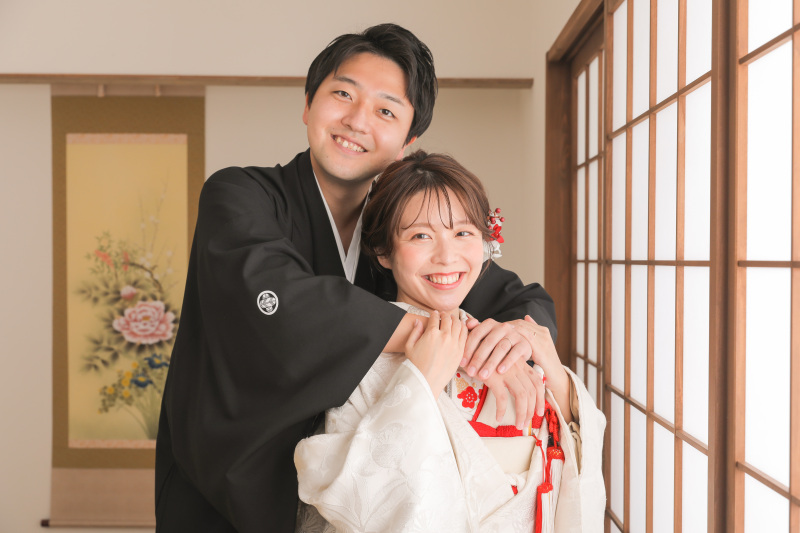 後ろからぎゅっと