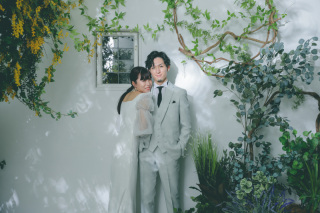 洋装ハウススタジオで爽やかに