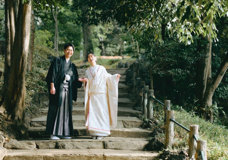 仲良く散歩している様子。