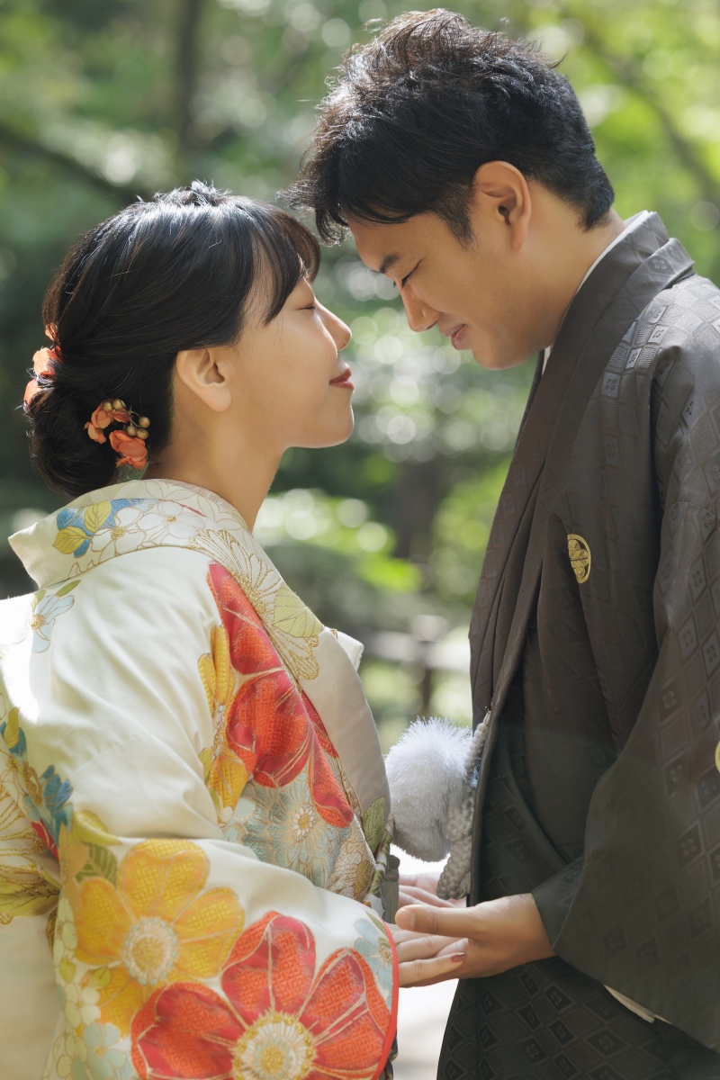 おでこコッツン