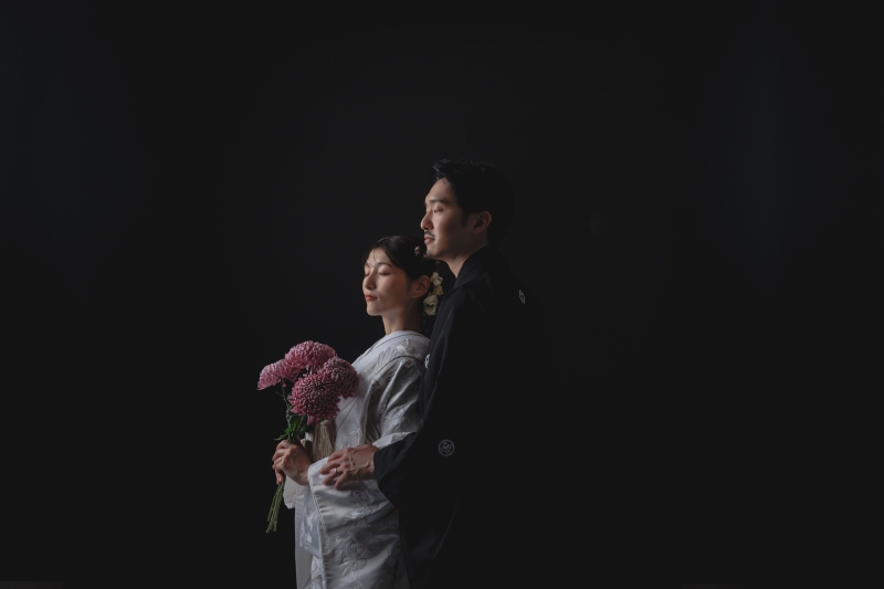 【シンプルな背景がお二人らしさを輝かせる◇】和装スタジオPLUS+【基本料金+全データレタッチ付き!】