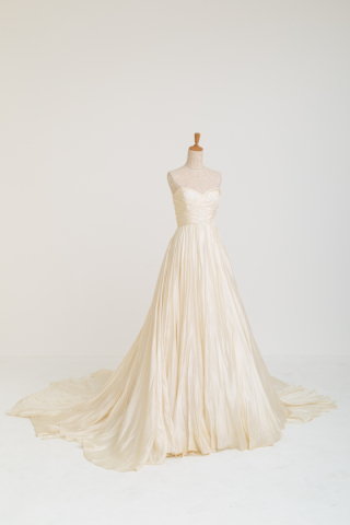 プラン外ドレスB