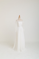 プラン外ドレスJ