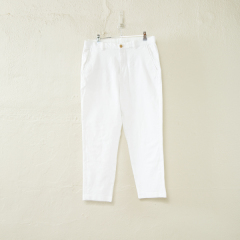 パンツ①（白ワイドパンツ）