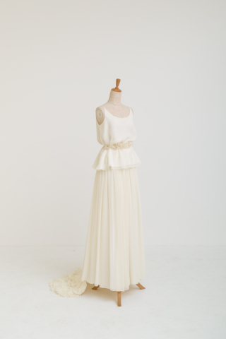 ひかりとゆれるQ（腰ひも+トレーン）