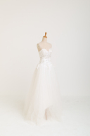 プラン内ドレスE