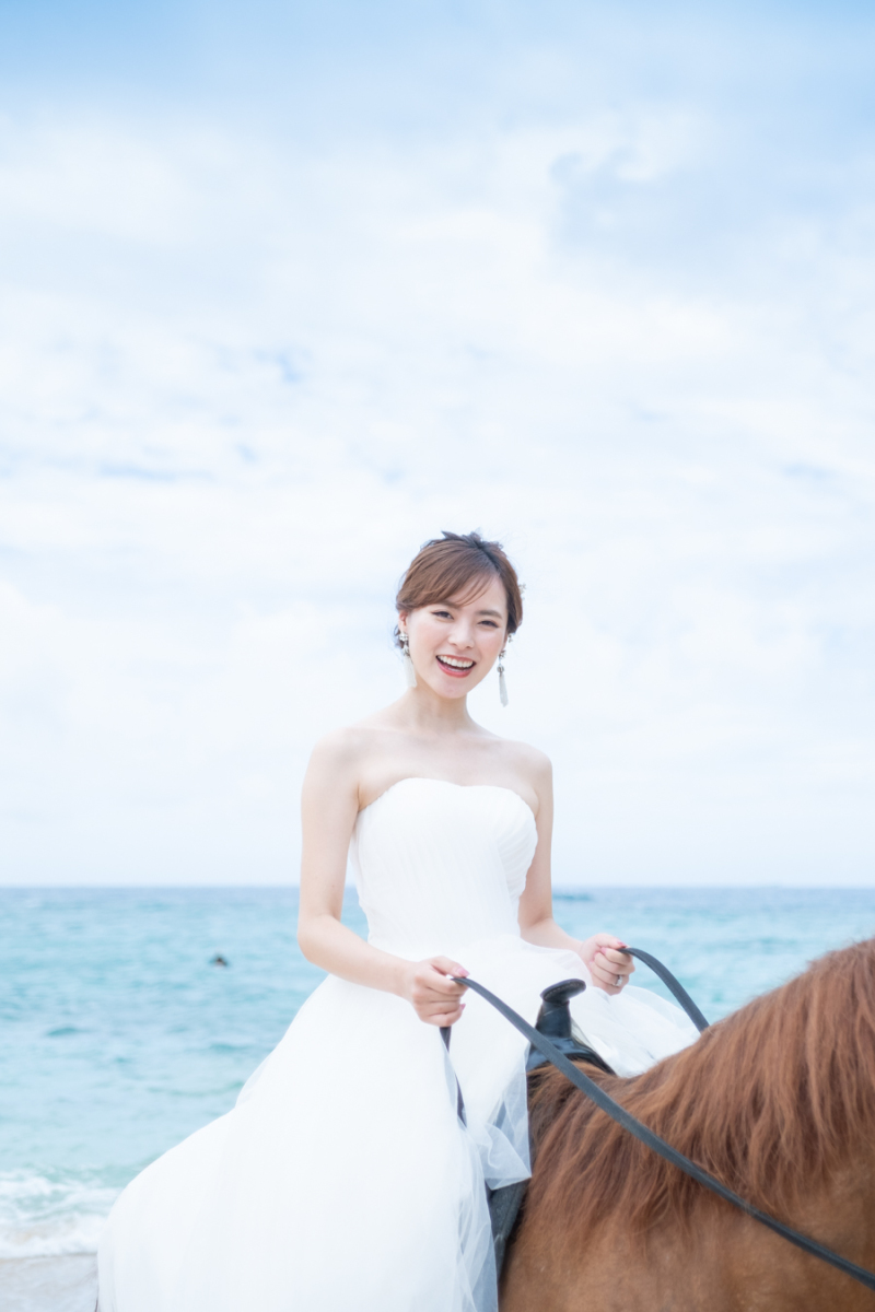 乗馬捌きもお手の物♪