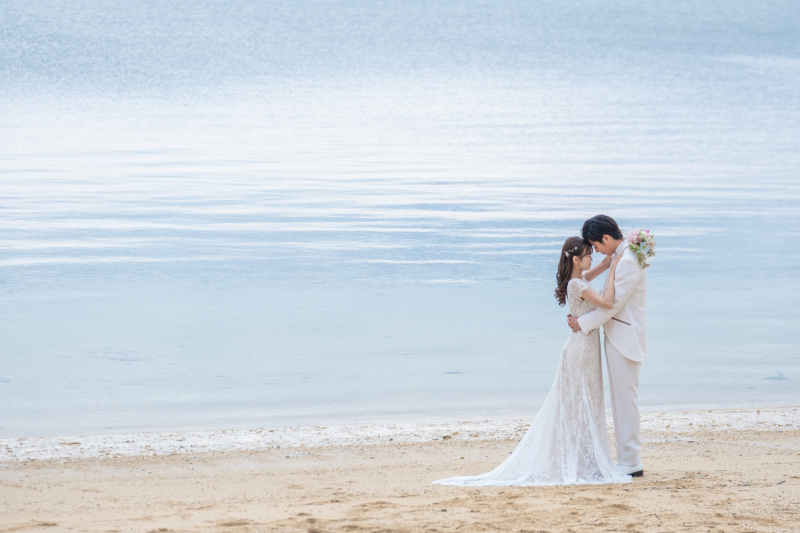 誓い合うお二人…