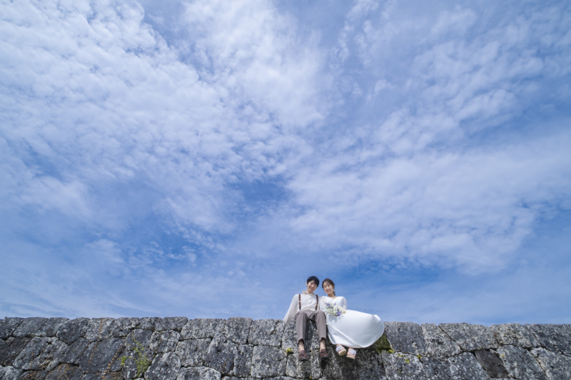 沖縄フォトウェディングMプラン♪(ビーチ×座喜味城跡)