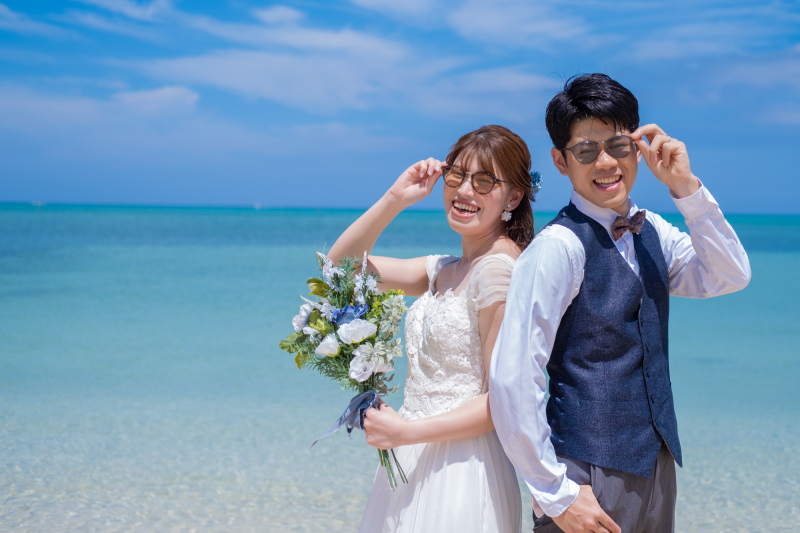 サングラスをかけて♪