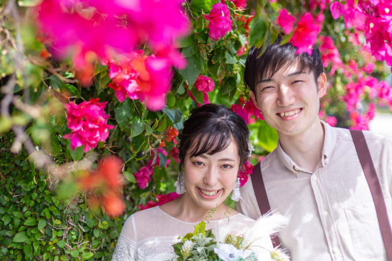 ブーゲンビリアに囲まれて