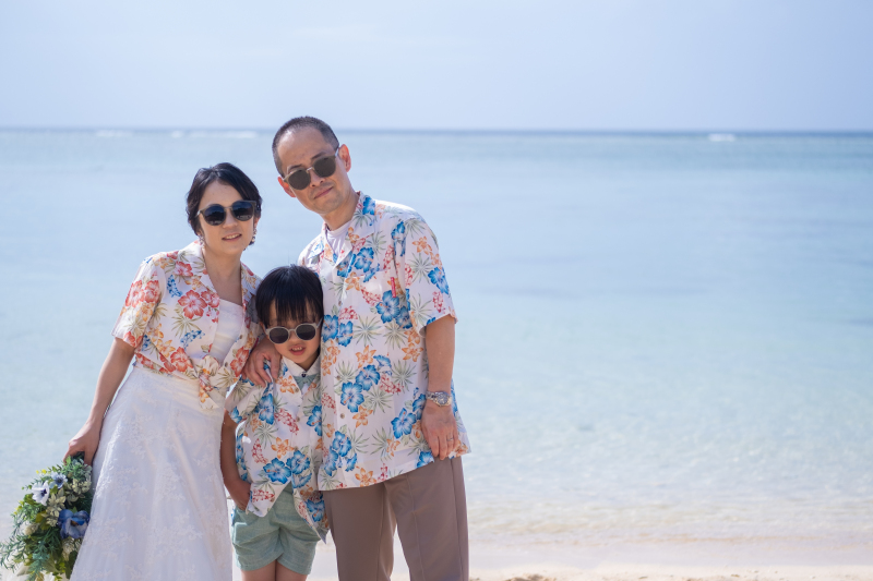 お揃いのサングラス