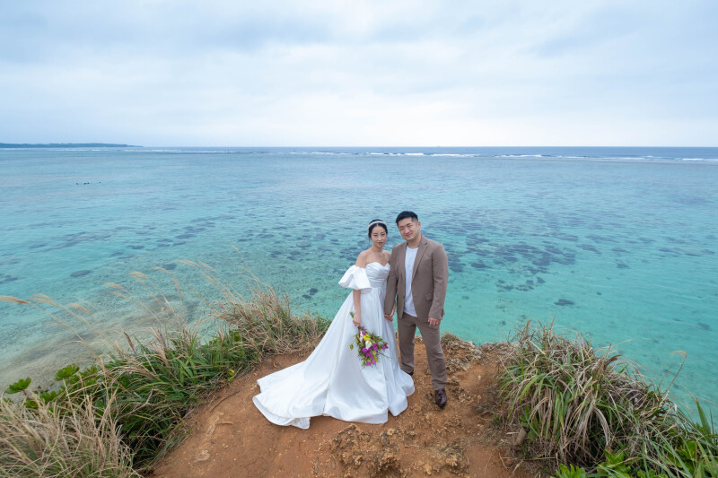 小道の先の感動の景色