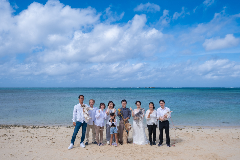 家族みんなで記念撮影