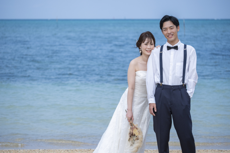 【沖縄の海と森の両方で撮れる！】フォトウェディングM-思い出ムービー付き♪