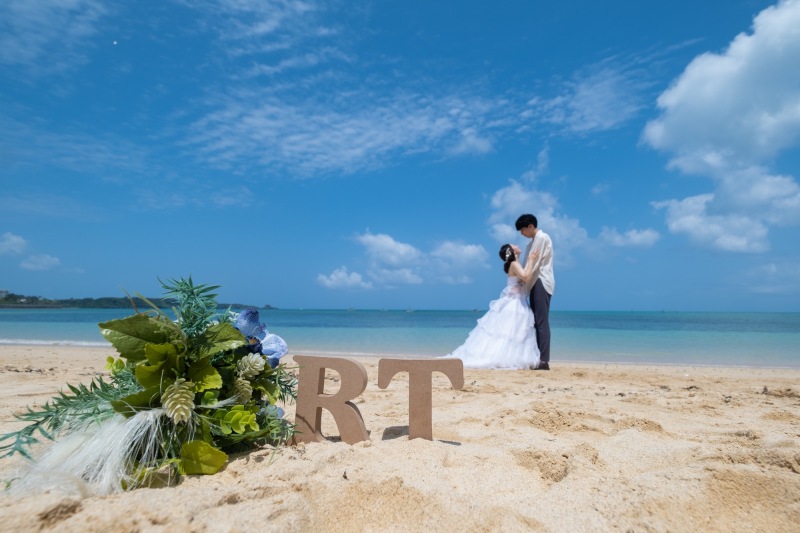 砂浜に置いて遠近法で撮影♪