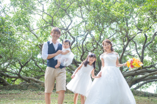 ゴールデンウイークは、ご家族で沖縄フォトウェディング♪