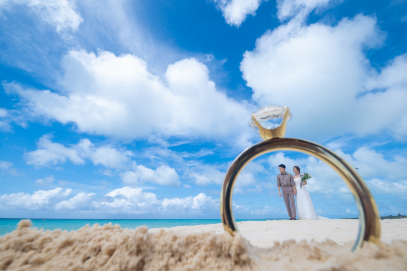 遠近法を用いてユニークなフォトウェディング撮影