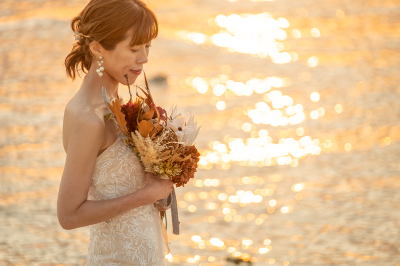 サンセットに輝く新婦様