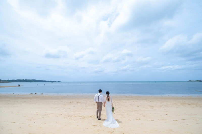 まずはビーチへ