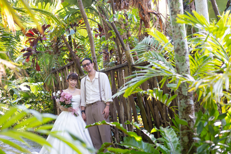 まずは東南植物へ！