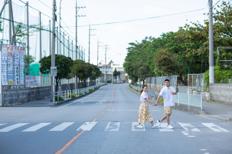 母校の前の横断歩道♪