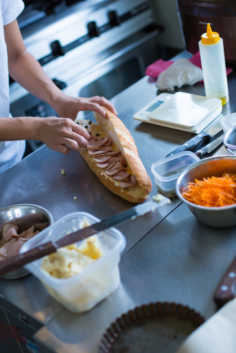 今日のお昼はサンドイッチ