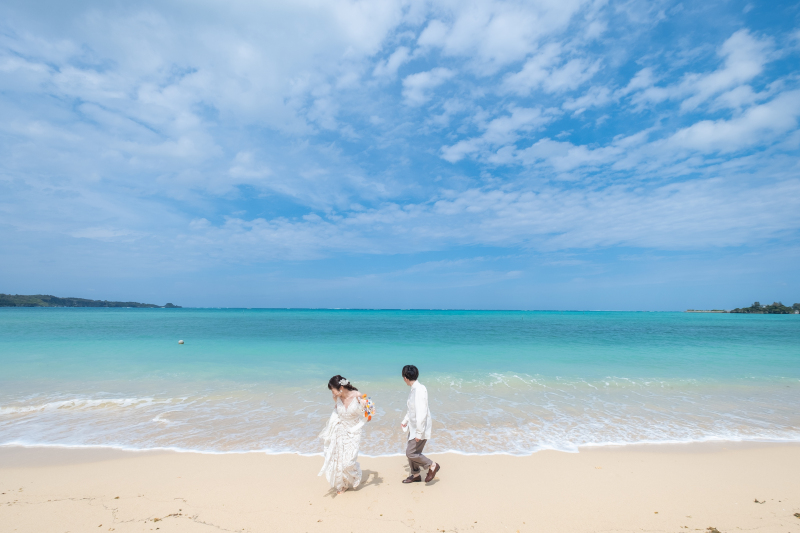 波がきた!逃げろ〜!