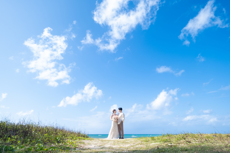 ビーチ巡りの沖縄フォトウェディング