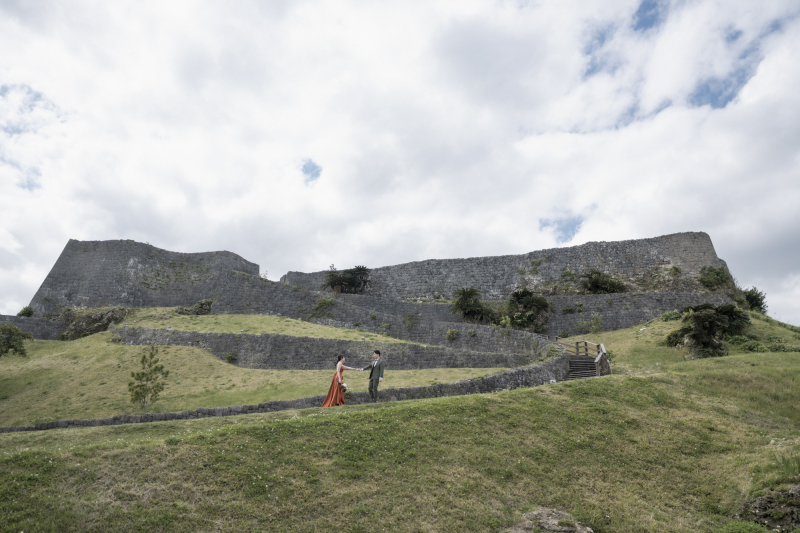 ドレスチェンジ後、撮影地2箇所目へ!