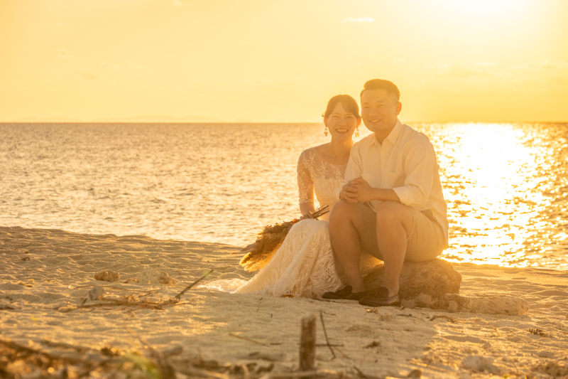 沖縄を旅するフォトウェディングSプラン＋サンセット